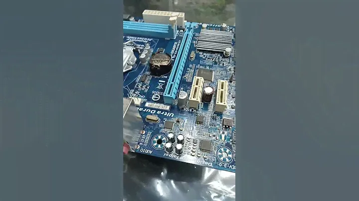 Gigabyte H61M DS2 3rd GENARATION motherboard