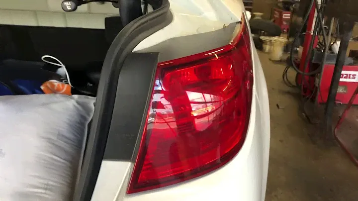 Tail light replacement for Kia Optima