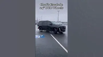 Cadillac Escalade on 24s