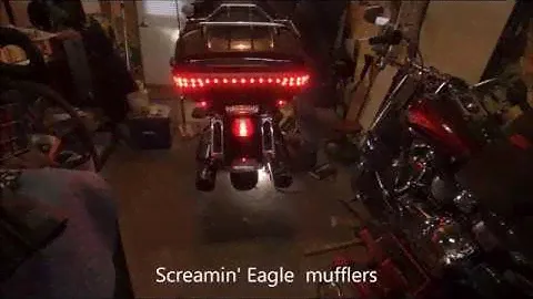 Harley Davidson OEM vs Screamin' Eagle mufflers