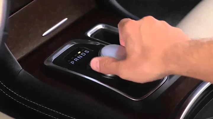 2015 Chrysler 300 | Eight Speed Automatic Transmission/Rotary Shifter