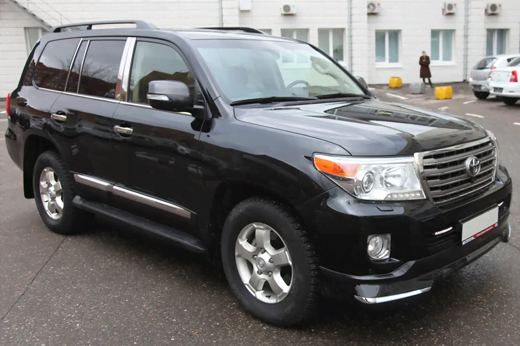 Комплект аэродинамический Toyota LC 200 2012-15 черный (OEM Style)-1