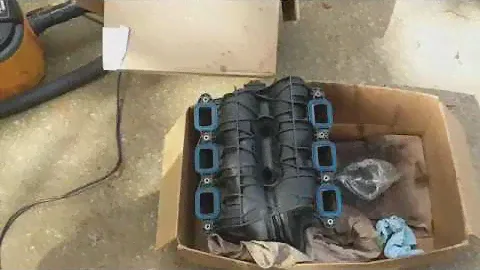 3.7 L Jeep/Chrysler Intake Manifold (6)