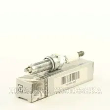 Свеча зажигания AUDI Q7,PORSCHE Cayenne,VW Touareg,Passat(B6) OEM (УЦЕНКА налёт на резьбе)