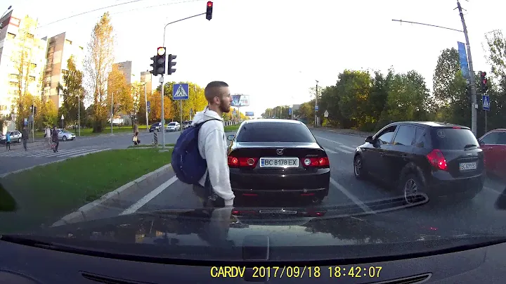 Штатный видеорегистратор Car DV