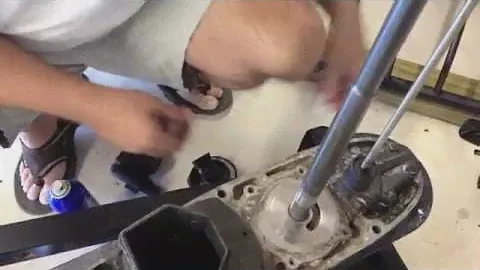 1996 Evinrude 150 Maintenance Series Water Pump Replacement  Part 3 of 3