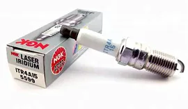 ITR4A15 Свеча зажигания NGK Iridium ITR4A15/5599 OEM: 8M2018369/8M0176673/884019001/41-993/41-932/41