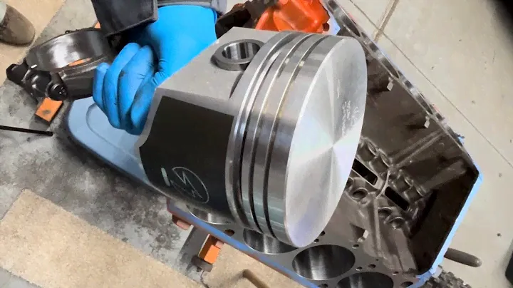 440 V8 Mopar Engine Rebuild Step 9 - Rod Bearing Clearance Check Plastigage