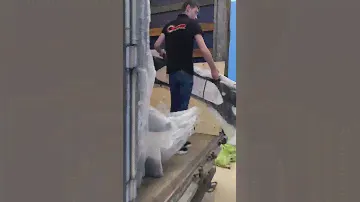 Китайские запчасти - разгрузка