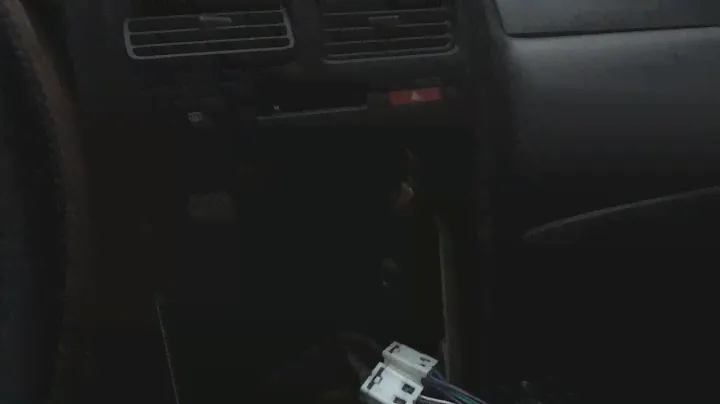 Install new Head Unit with PAC ROEM-NIS2 in Nissan/Infiniti How To