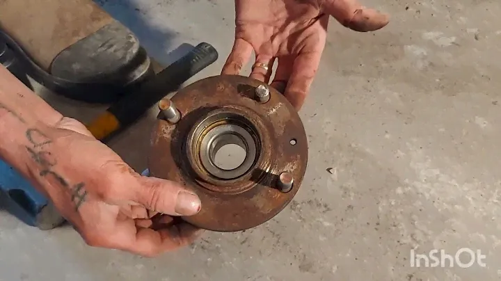 05 Hyundai elantra rear wheel bearing/hub assembly replacement