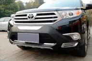 Защитная накладка на передний бампер OEM-Tuning
